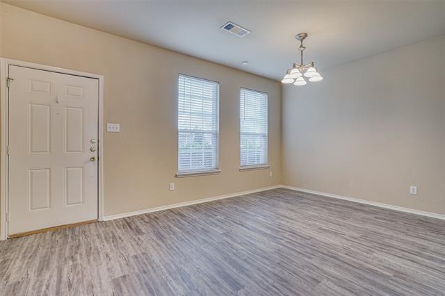 Building Photo - 5148 Senator Dr