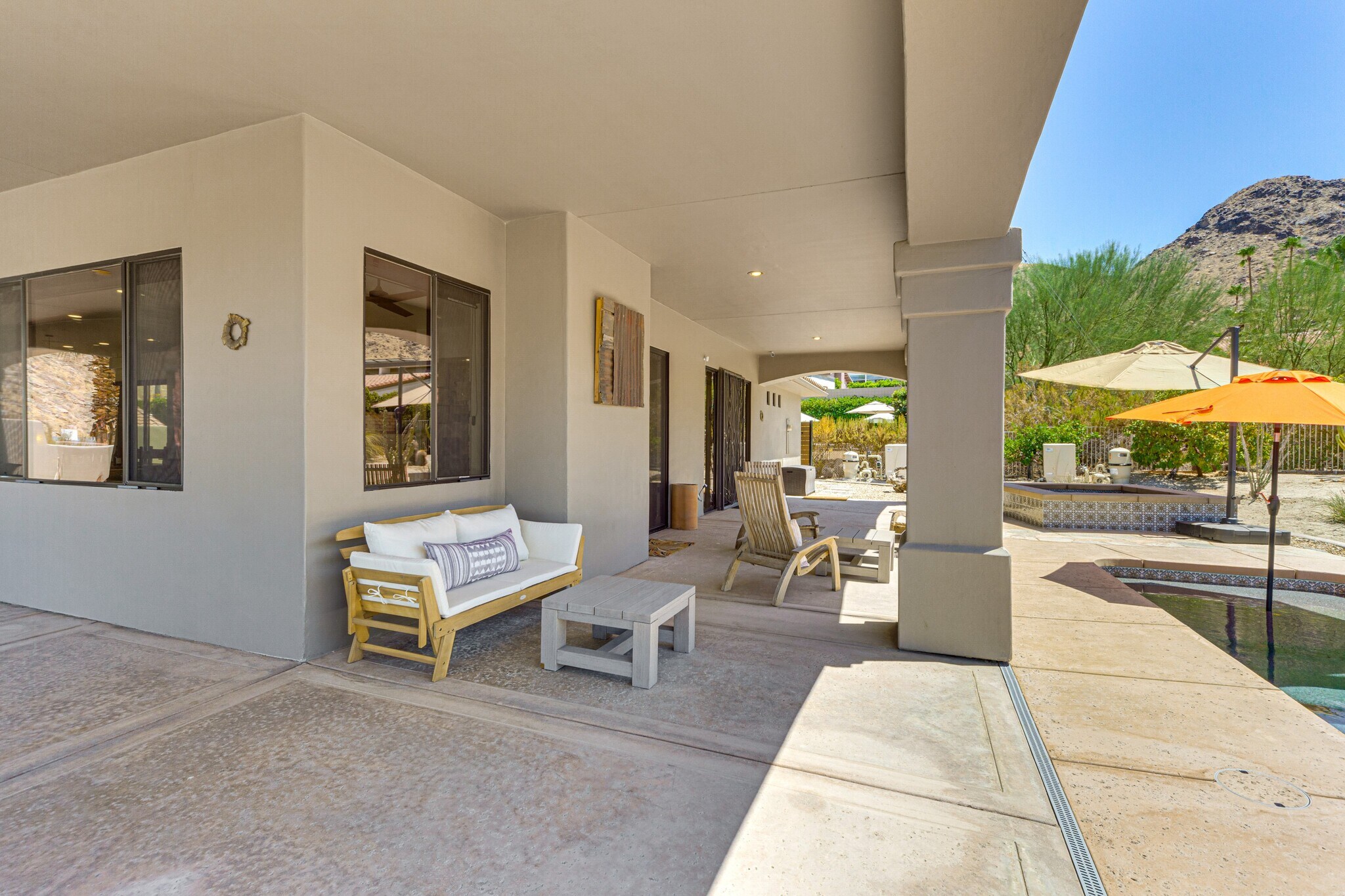 Building Photo - 2800 Cholla Pl