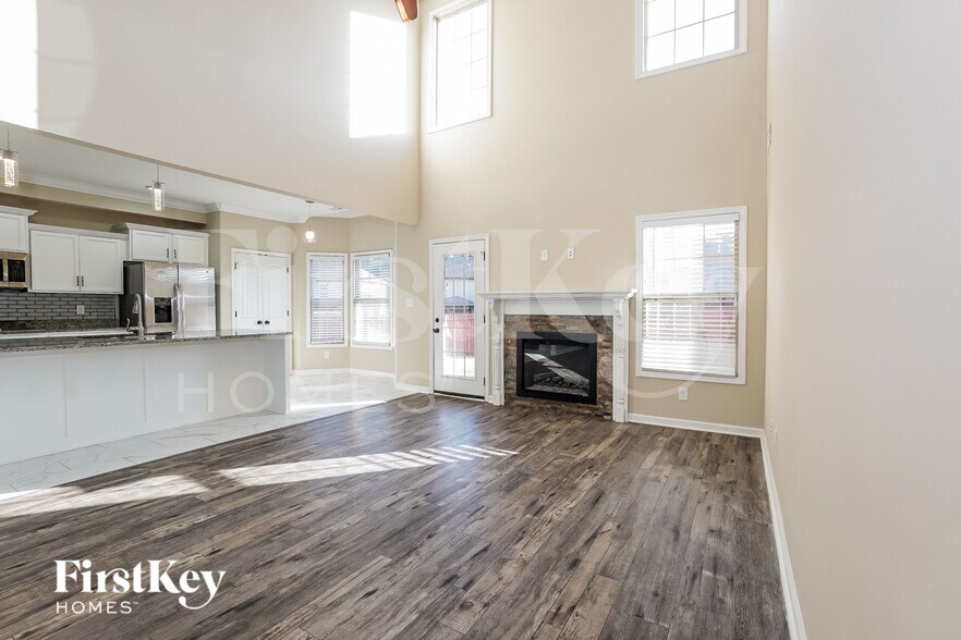 Building Photo - 1532 Osage Ct