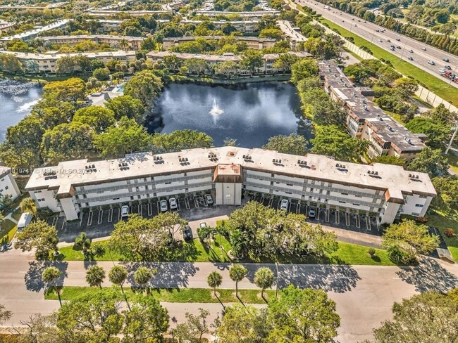 Building Photo - 5102 NW 36th St