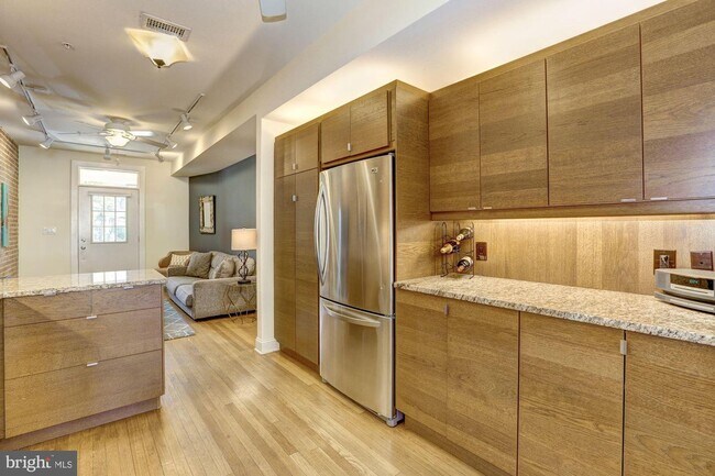 Building Photo - 4114 New Hampshire Ave NW