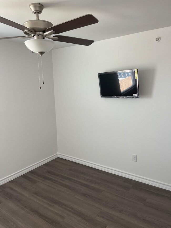 Building Photo - 9923 Bijan Dr