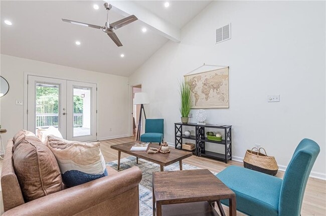 Building Photo - 4523 Runnemede Rd NW