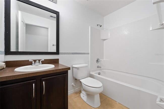 Building Photo - 1704 Buckeye Falls Way