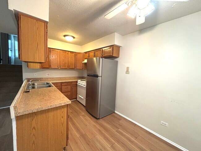Building Photo - 1158 W Inverrary Ln