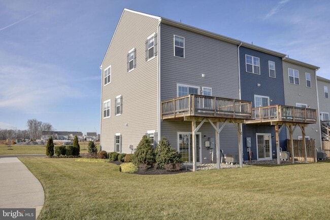 Building Photo - 104 Santa Fe Ct