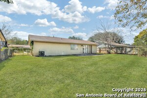 Building Photo - 6711 Spring Hollow St