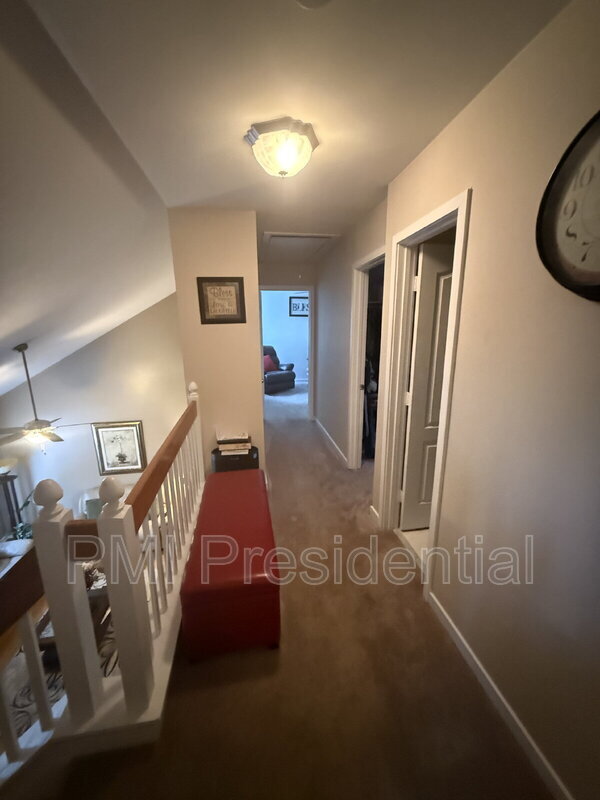 Building Photo - 14300 Cove Ridge Pl