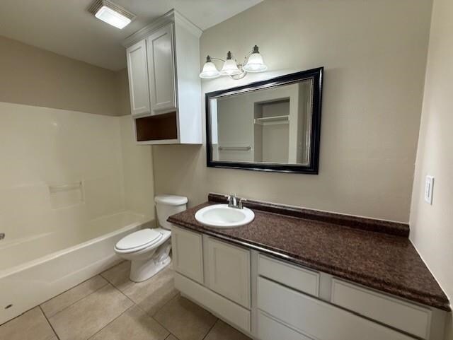 Building Photo - 2720 Camelot Dr