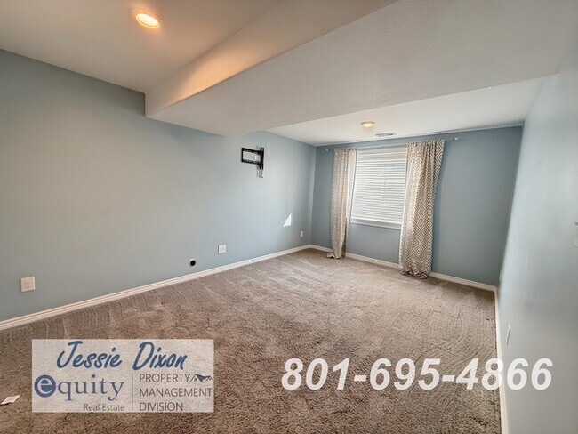 Building Photo - 2609 W 3500 N