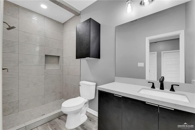 Building Photo - 8 Puffin Ave