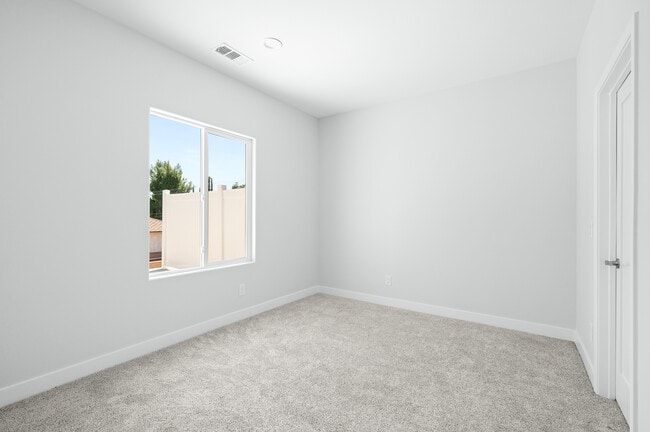 Building Photo - 12111 18th St