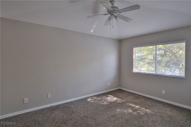 Building Photo - 3184 Antica St