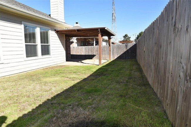 Building Photo - 4512 Sunmeadow Ln