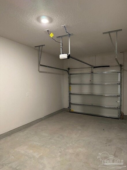 Building Photo - 5737 Stellarjay St