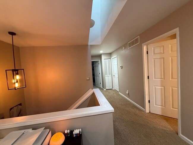 Building Photo - NEW YEAR NEW HOME! 3 bed, 2.5 bath, 2 car garage in South Anchorage