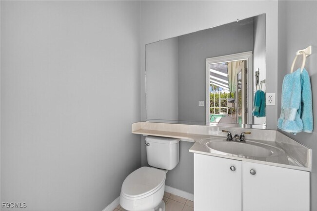 Building Photo - 8350 Trentwood Ct