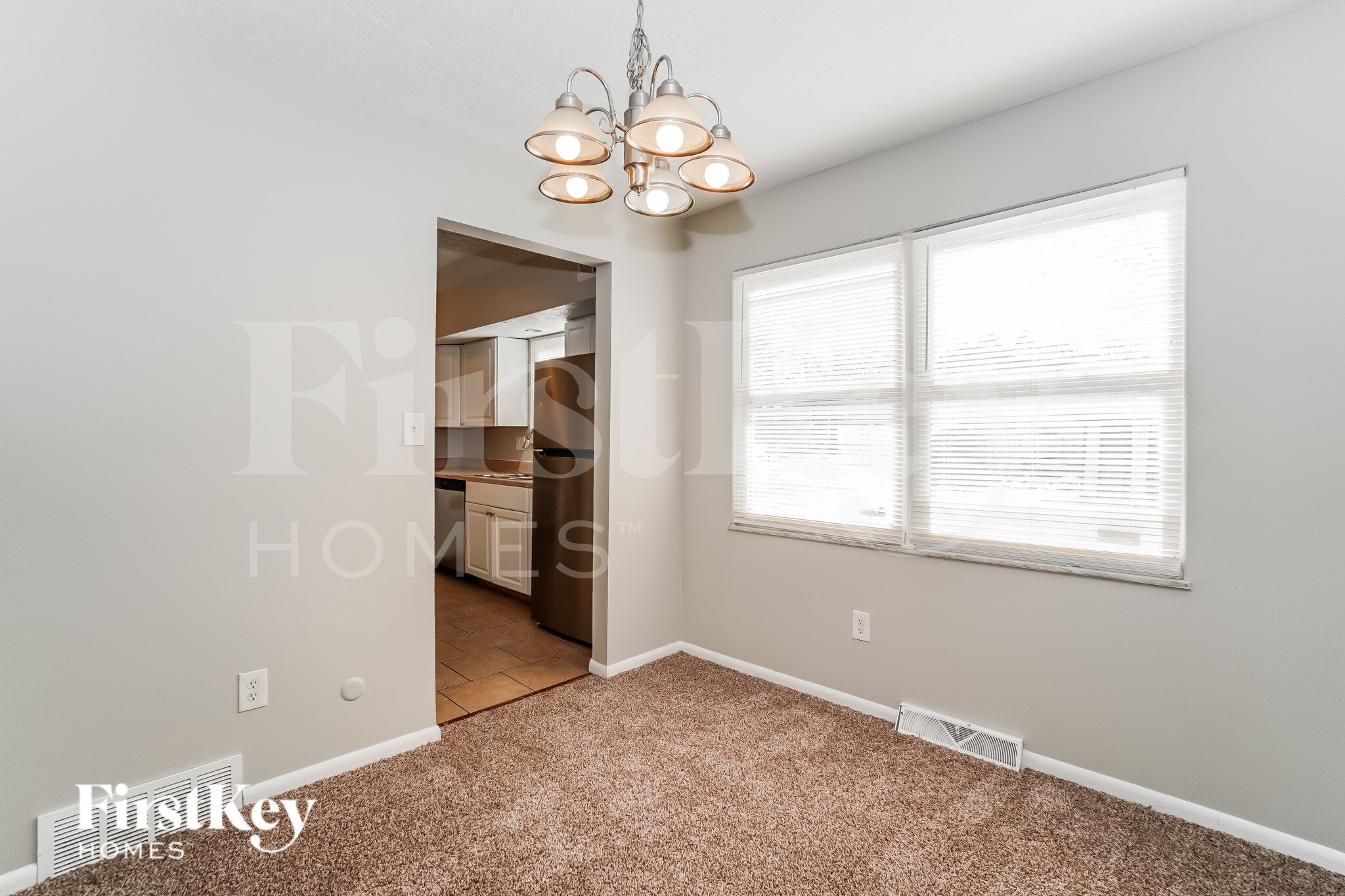 Building Photo - 1369 Greenock Rd