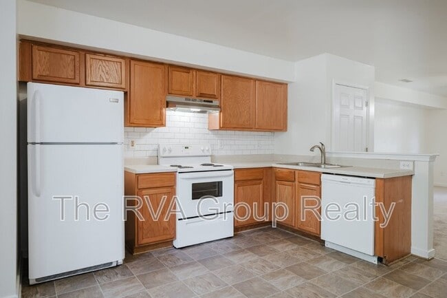 Building Photo - 2909 2nd Ave