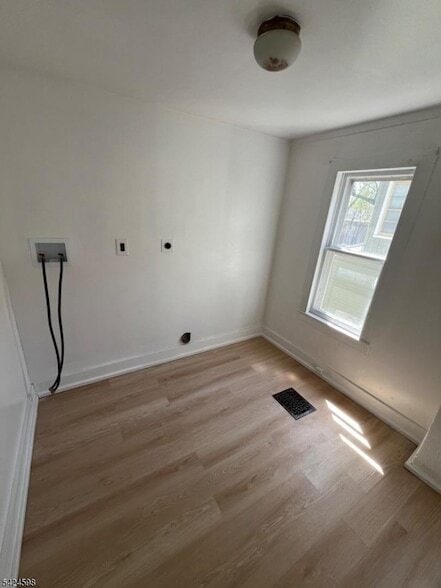 Building Photo - 155 W Washington Ave