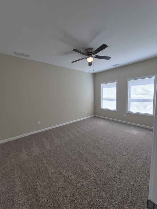 Building Photo - 209 Charlotte Cir