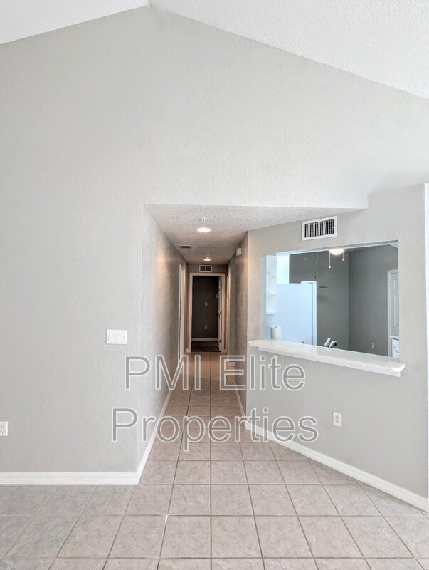 Building Photo - 7136 Strand Cir