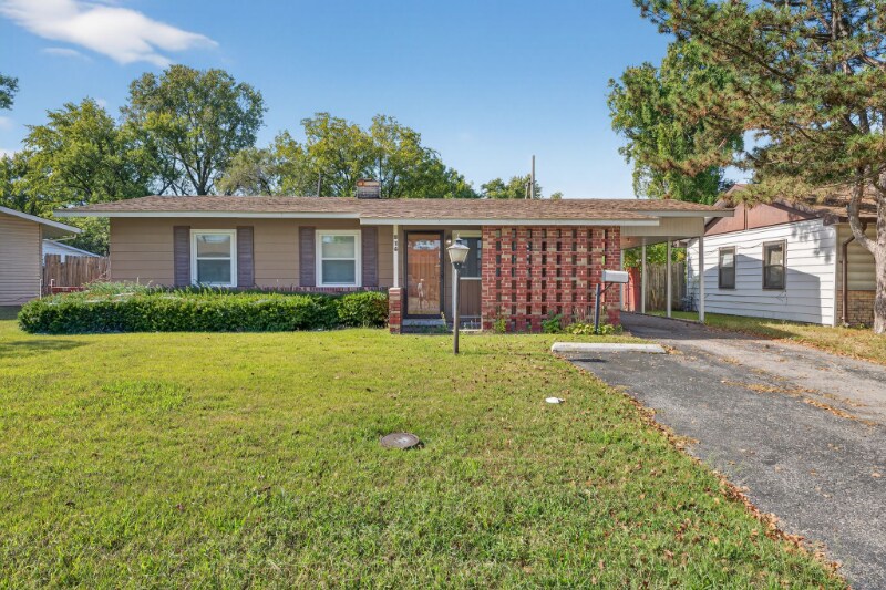 Primary Photo - 816 St William Dr