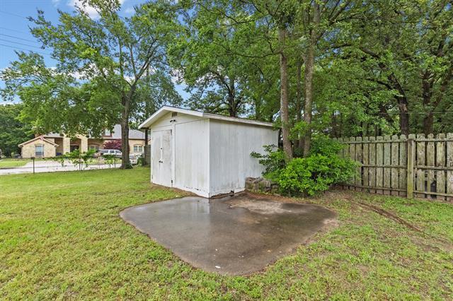 Building Photo - 3 Timberside Dr
