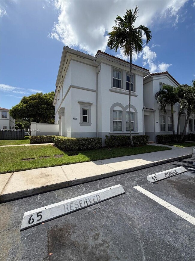 Building Photo - 4096 SW 158th Ave