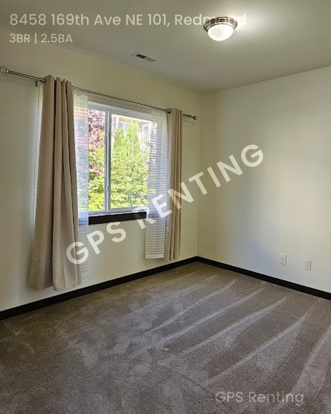 Building Photo - 8458 169th Ave NE