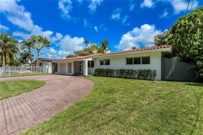 Building Photo - 2135 Arch Creek Dr