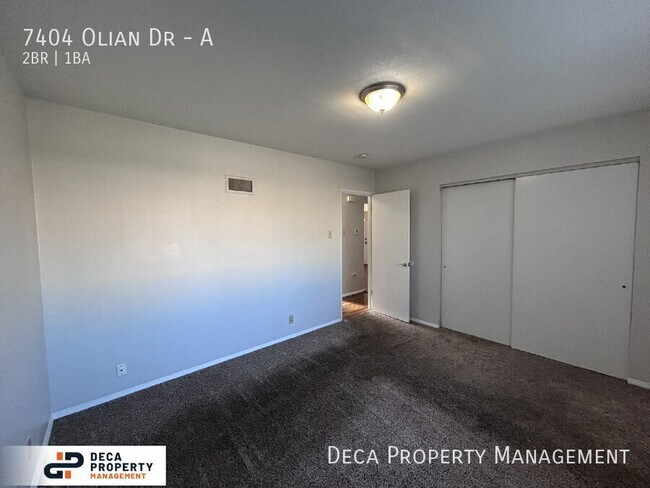 Building Photo - 7404 Olian Dr