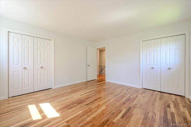 Building Photo - 43 Evert St