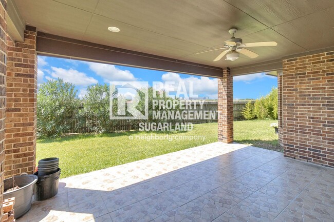 Building Photo - 18607 Pelham Grove Ln