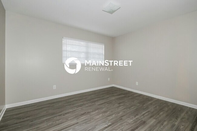 Building Photo - 4 Bedroom Pet-Friendly Home in Tampa, FL w...
