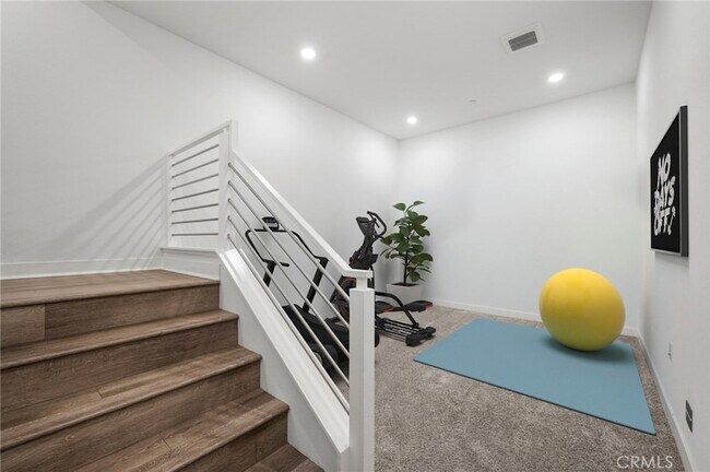 Building Photo - 279 Dockside Ln