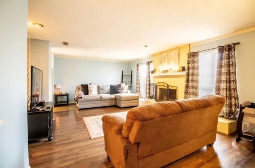 Building Photo - 2322 77th St