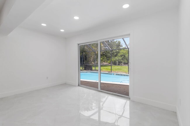 Building Photo - 3699 Liberty Square