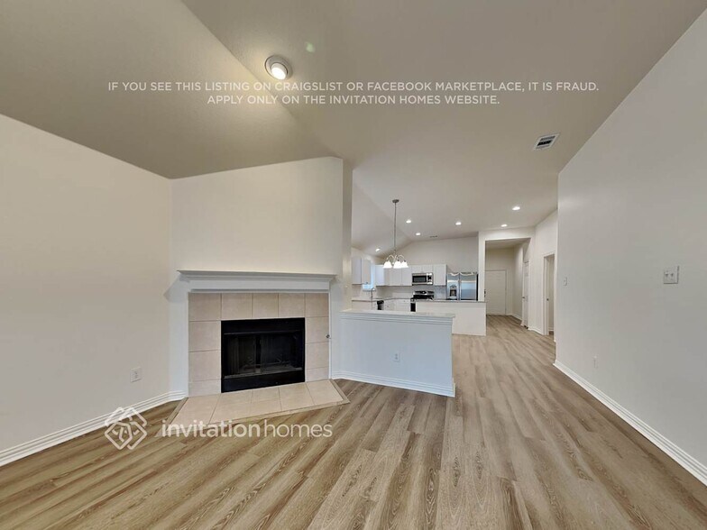 Building Photo - 1132 Ainsworth Dr