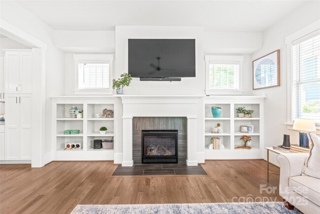 Building Photo - 5210 Kelly St