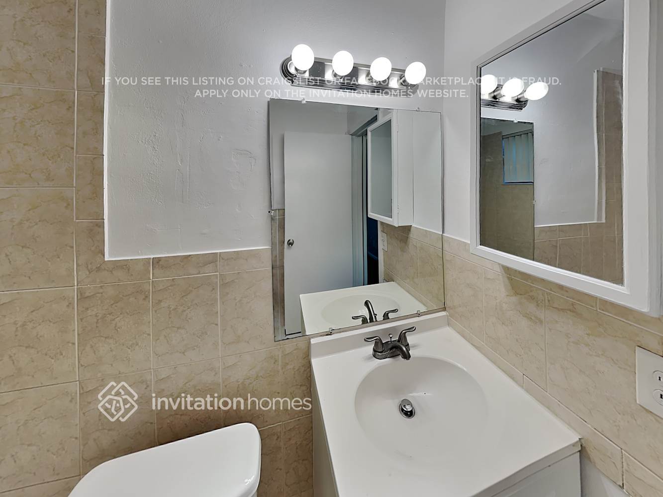 Building Photo - 2301 N 62nd Ave