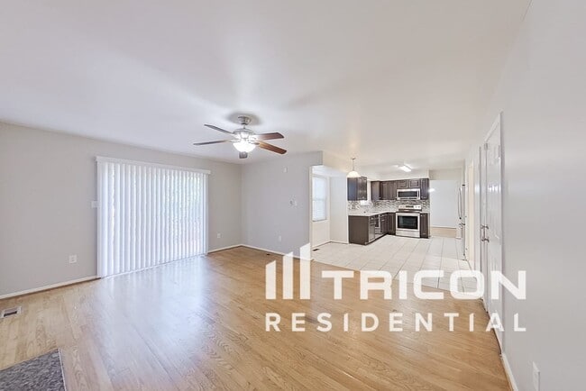 Building Photo - 5105 Aldershot Dr