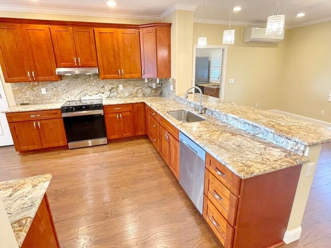 Building Photo - Central Maui - Custom Single Level Home - Unfurnished 3 bed/2bath - Waiolani Mauka in Waikapu