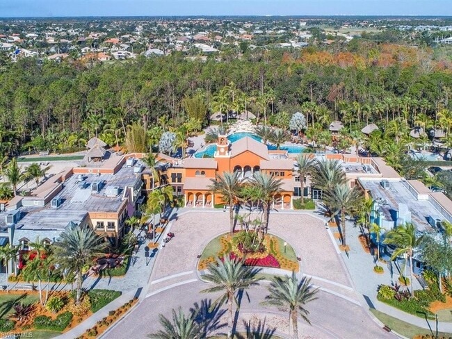 Building Photo - 9071 Albion Ln N