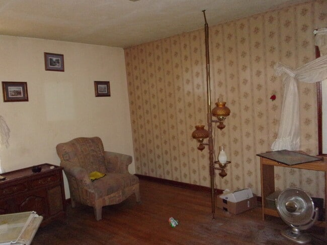 Building Photo - 1601 Haywood Ave