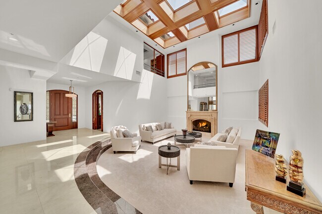 Building Photo - 30 Ritz Cove Dr