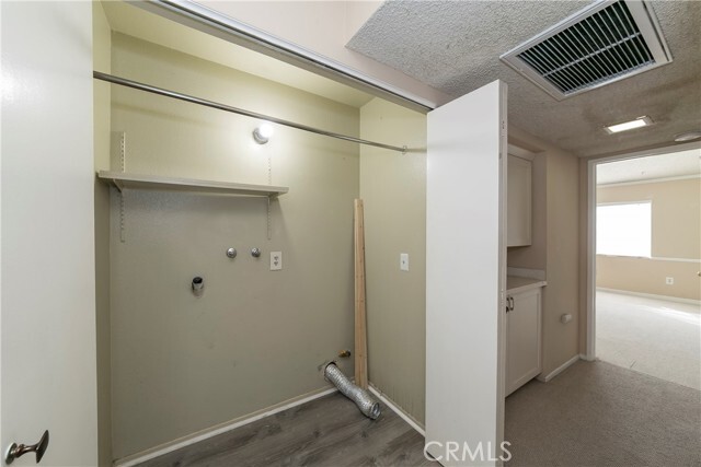 Building Photo - 24121 High Knob Rd