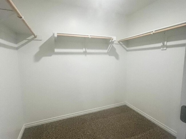 Building Photo - 2765 Alice Wy