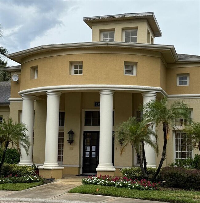 Building Photo - 2564 Robert Trent Jones Dr