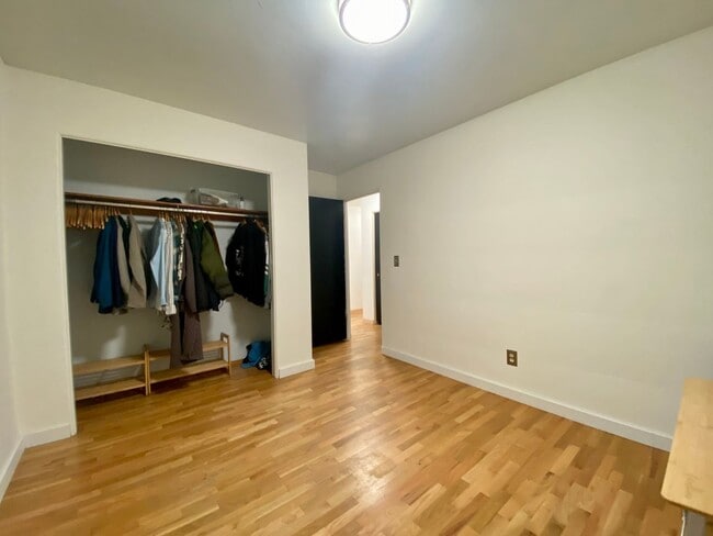 Building Photo - Charming Updated Home Across from Franklin Park and Hospital!